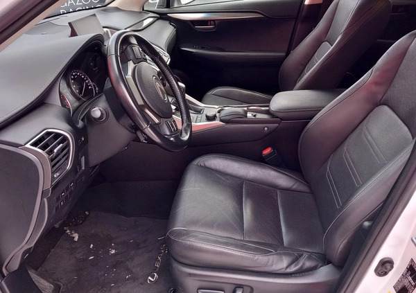 Lexus NX cena 124900 przebieg: 91755, rok produkcji 2017 z Nowe Miasto Lubawskie małe 466